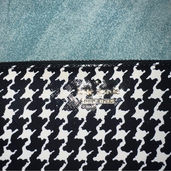 KATE SPADE | Wallet - Picture 2 of 7